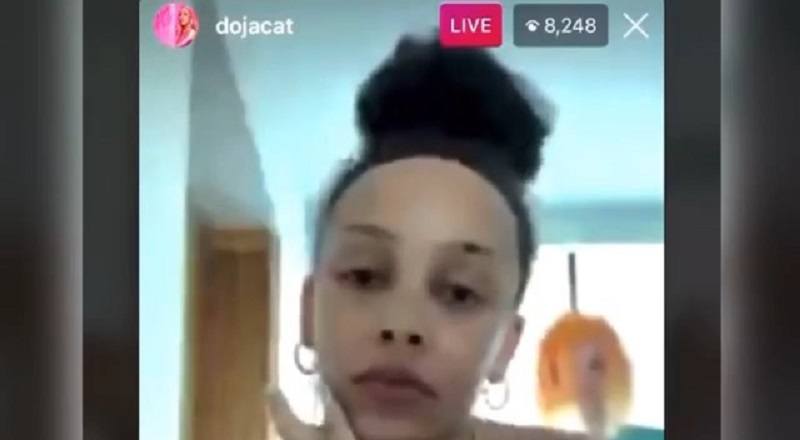 Doja Cat explains how her wigs have messed up her hairline, responding to  fans who clown her, and Johnny Utah, her boyfriend, steals her wig on IG  Live [VIDEO]
