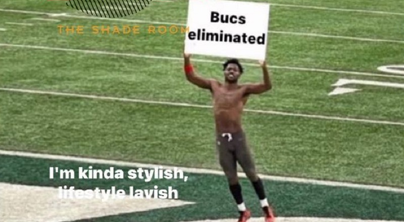 Antonio Brown shares photo of him leaving Bucs - Jets game