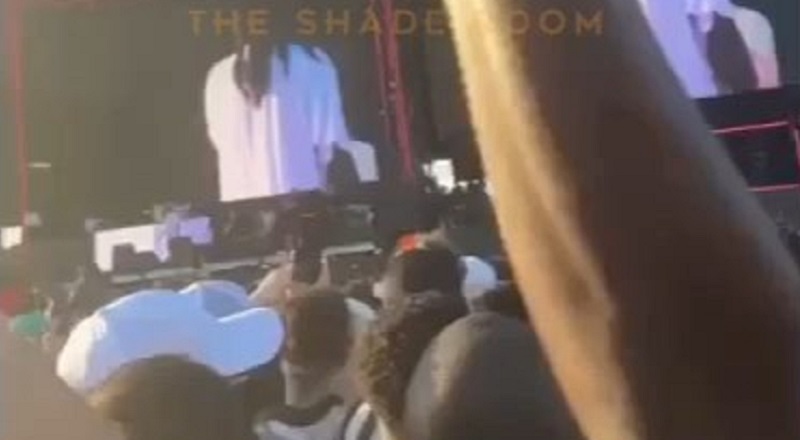 Quavo throws mic into the crowd after Rolling Loud cut his set short