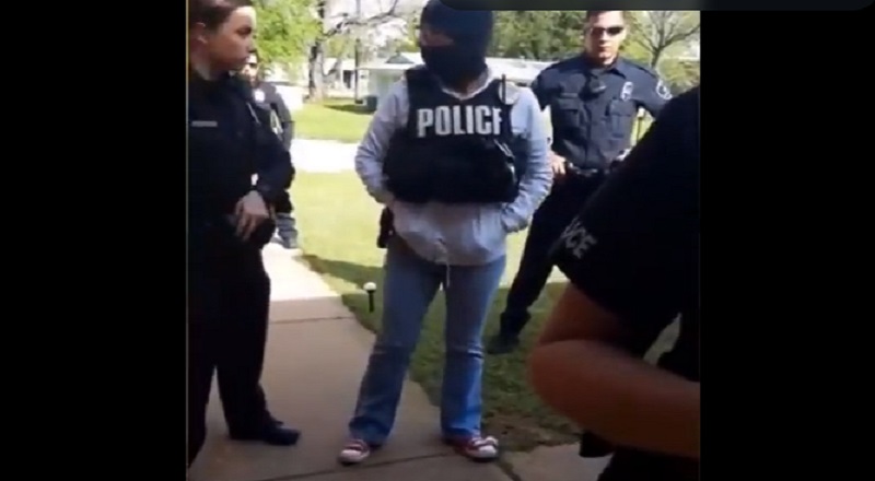 Black woman refuses to let cops illegally search her home