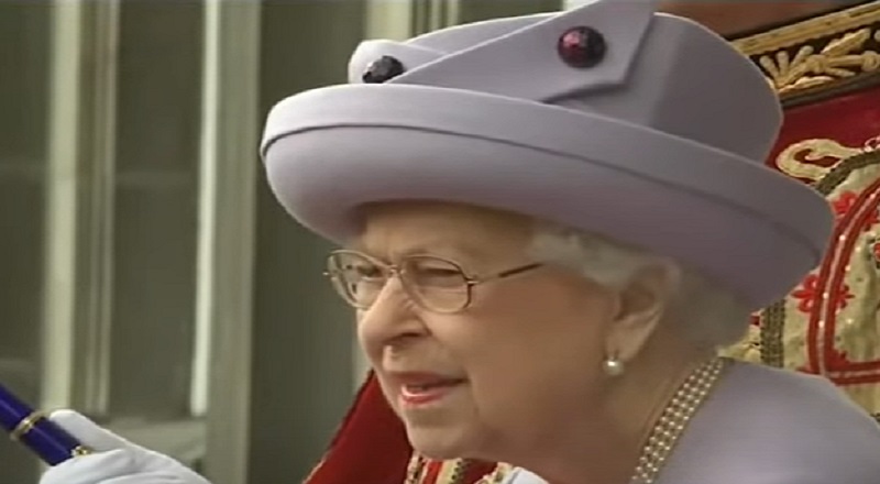 Queen Elizabeth II passes at 96 and Prince Charles will be king