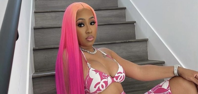 Yung Miami teases end of her "Caresha Please" show
