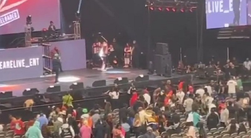 Crowd walked out on Rick Ross in the middle of his performance
