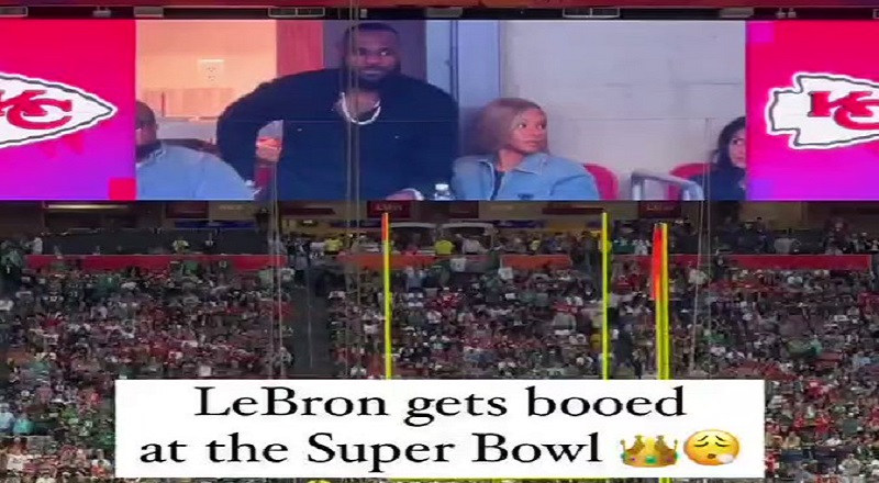LeBron James got booed when shown on jumbotron at Super Bowl