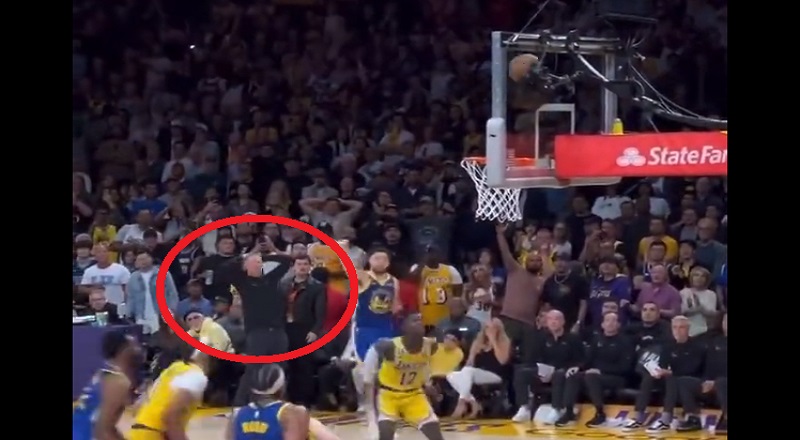 Steve Kerr goes viral for his reaction to bad Klay Thompson shot