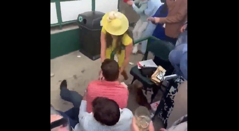 Two White guys beat each other up at the Kentucky Derby